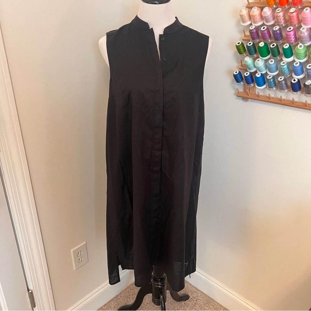 NWT Anne Klein Black Shift Dress with Pleated Back